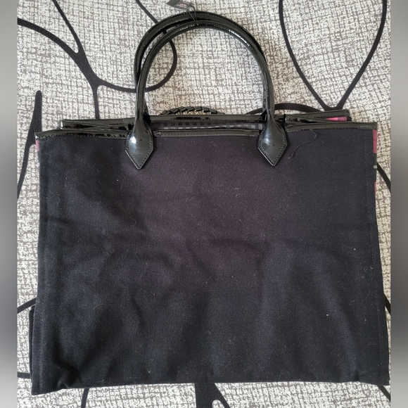 NWT Victoria's Secret Weekender - Picture 3 of 10